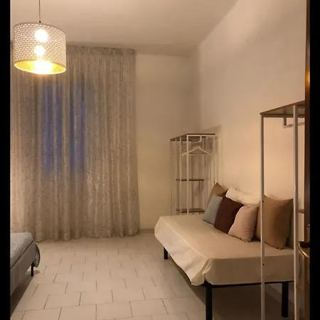 At The Station Howme Appartement